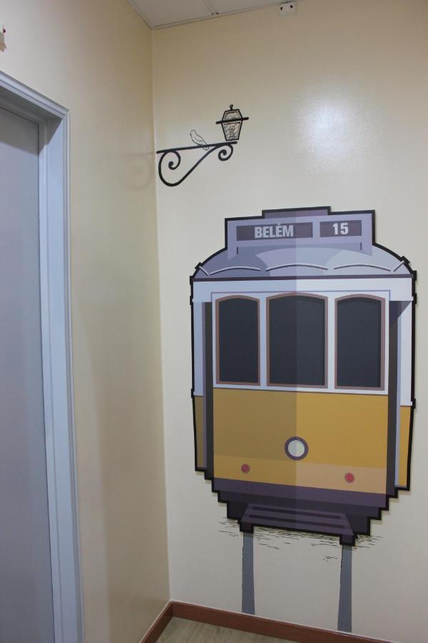 O Eletrico Guesthouse ลิสบอน ภายนอก รูปภาพ