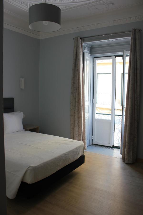 O Eletrico Guesthouse ลิสบอน ภายนอก รูปภาพ